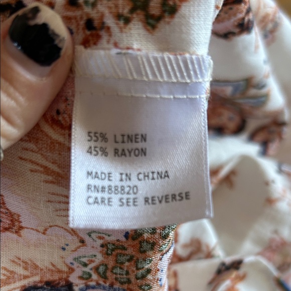 EUC RACHEL Rachel Roy Cream and rust Brown Floral cropped Top - Picture 10 of 11